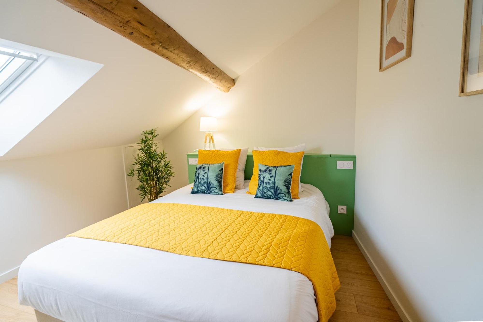 Au Duplex D'Or Centre Historique Apartment Besancon Luaran gambar
