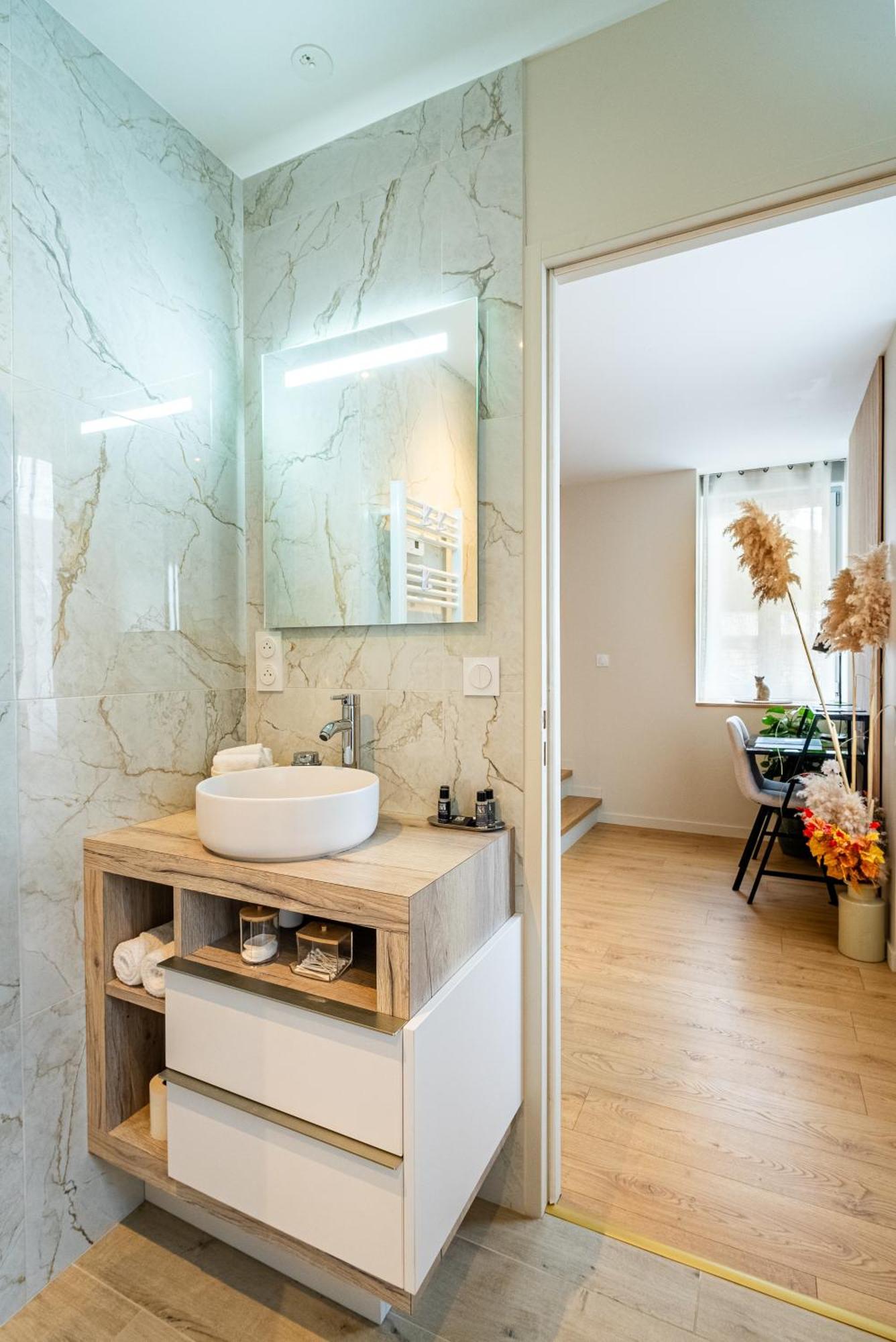 Au Duplex D'Or Centre Historique Apartment Besancon Luaran gambar