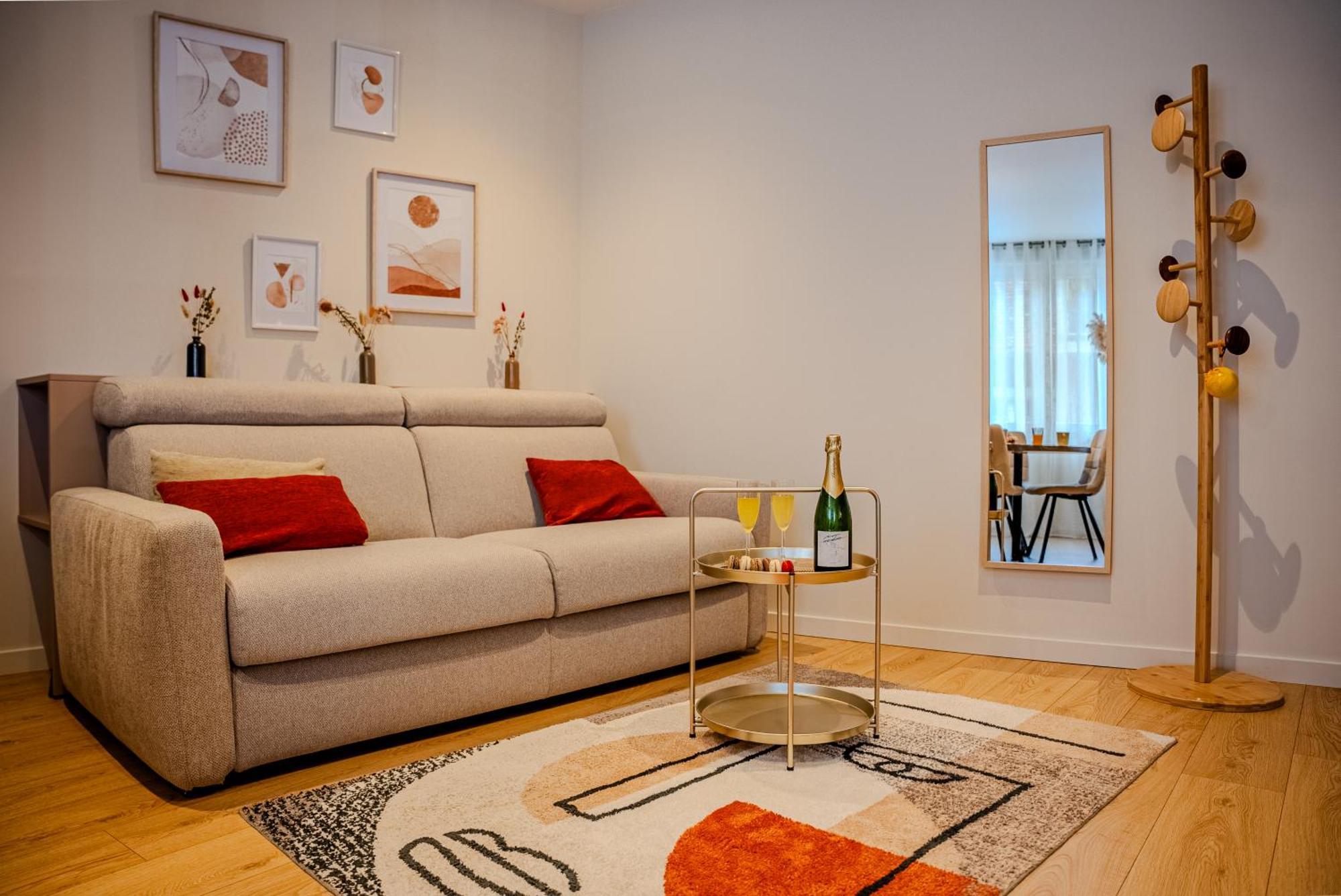 Au Duplex D'Or Centre Historique Apartment Besancon Luaran gambar